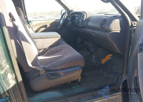 2001 Dodge Ram 2500 St z USA, uszkodzony, nr VIN 1B7KC23611J510994